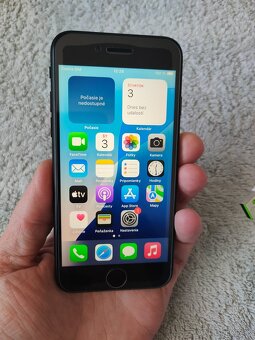 Apple iphone SE 2020 64GB Black - 2