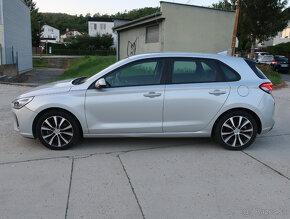 Odstúpim leasing na Hyundai i30 2018, full-LED, navi, kamera - 2