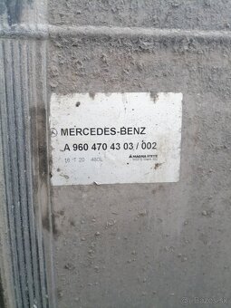 Palivová nádrž Mercedes Actros - 2