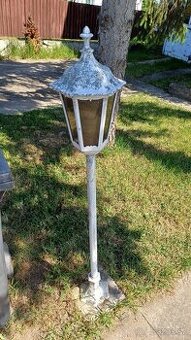 Záhradná lampa/ osvetlenie/ svetlo - 2