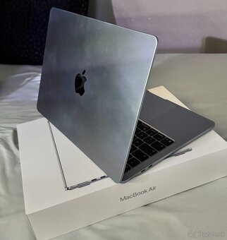 Apple Macbook Air M4 - 2