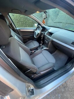 Opel Astra H 1.9 CDTi 2006 - 2