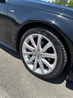 Audi a4 Avant 2.0 tdi, 110kw, S line - 2