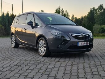 Predám Opel Zafira Tourer 2,0cdti 7 MIESTNA - 2