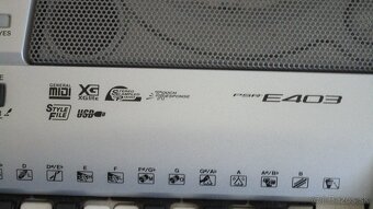 Klavesy Yamaha - 2