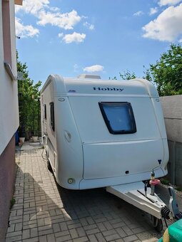 Obytný príves Hobby 410 SFE - 2