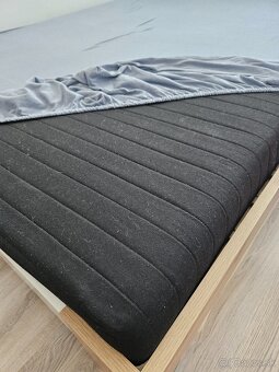 Postel s matracom 140x200 - 2