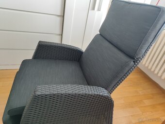 Polohovacie kreslo ako nové vhodné aj do bytu - 2