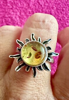 Strieborný vintage prsteň s jantárom - 2