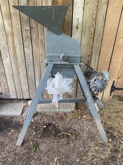 Predam šrotovník - 2