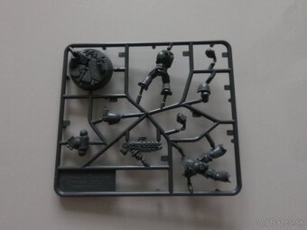 Warhammer figúrky - 2