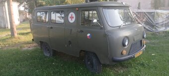 Uaz 452 - 2