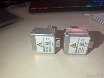 Výbojky D3S - osram night beaker nove - 2