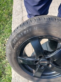 Predam elektrony s pneumatikami - 2