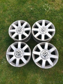 Originálne disky VW 5x112 R16 - 2