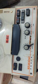 Magnetofon Tesla B47 Student - 2