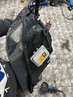 Predné ľavé svetlo bmw e60 e61 - 2
