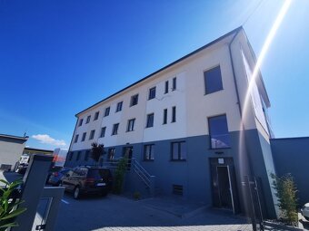 41553-Obchodné priestory na prenájom v Prievidzi - 2