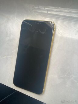 iPhone 11 - 2