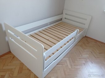 Posteľ 180x80 cm - 2