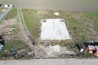 Stavebný pozemok s projektom NA PREDAJ - 2