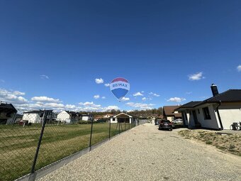 Na predaj veľký stavebný pozemok pri lese Beluša - Belušské - 2