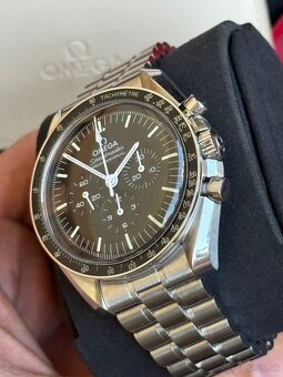 Omega Speedmaster Moonwatch - 2