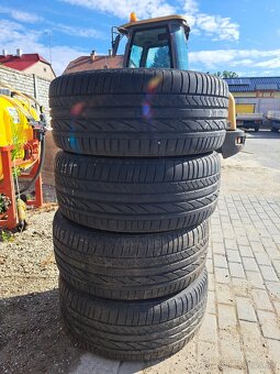 255/50r19 - 2