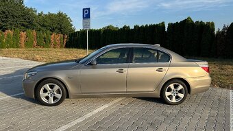 BMW 530i xDrive INDIVIDUAL - 2