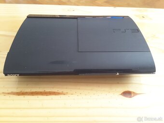 Sony Playstation 3 Super Slim + 19hier + ovládač Dualshock 4 - 2
