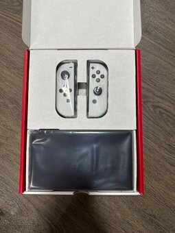 Nintendo Switch OLED model – White - 2