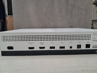 Xbox one s 500gb - 2