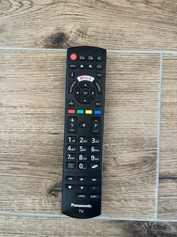 Led televízor Panasonic 32 palcov - 2