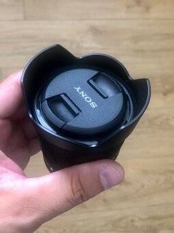 NA PREDAJ: Sony 11mm F1.8 APS-C - 2