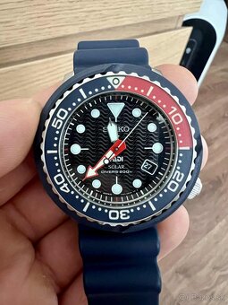 Seiko Prospex Solar Tuna Pepsi SNE499P1 - 2