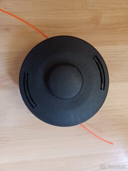 Predám novú hlavu na krovinorez stihl - 2