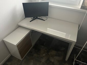 Kancelársky stôl - 2