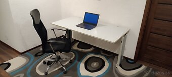 Pracovný stôl + Pc stolička + koberec - 2