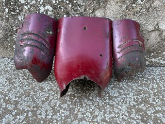 JAWA 550 / 555 prsícka - 2