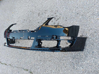 Volkswagen Passat B6 nárazník - 2