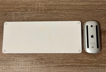 Apple Magic Keyboard s Touch ID a USB-C+ Magic Mouse - 2
