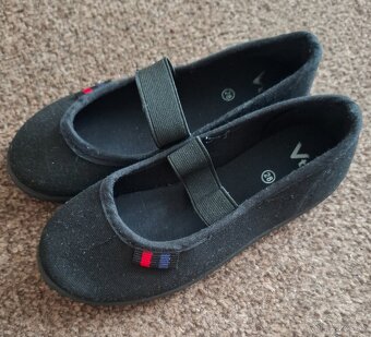 Dievčenské cvičky - 2