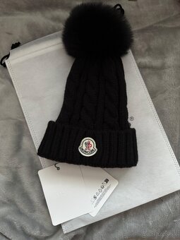 Moncler čiapka čierna - 2