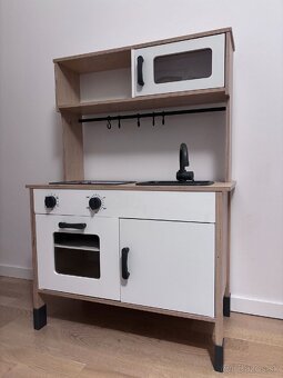 Detská kuchynka (ako nová) - 2