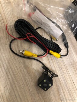 2 DIN autorádio - 2