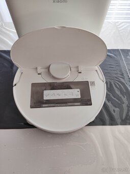 Robotický vysávač Xiaomi x10 - 2