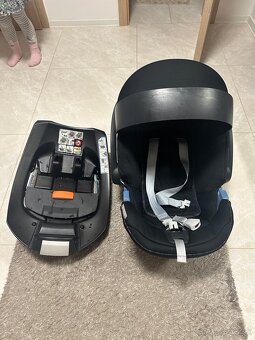 Cybex Aton 5 Black + isofix - 2
