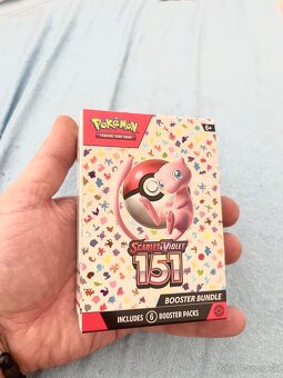 Pokémon karty - cca 200kusov - 2