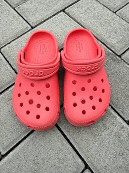 Crocs - 2