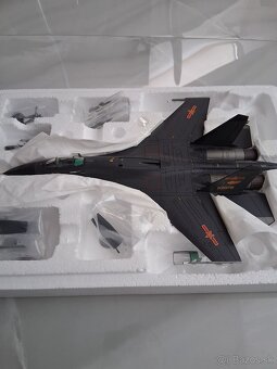 SU-27 - 2